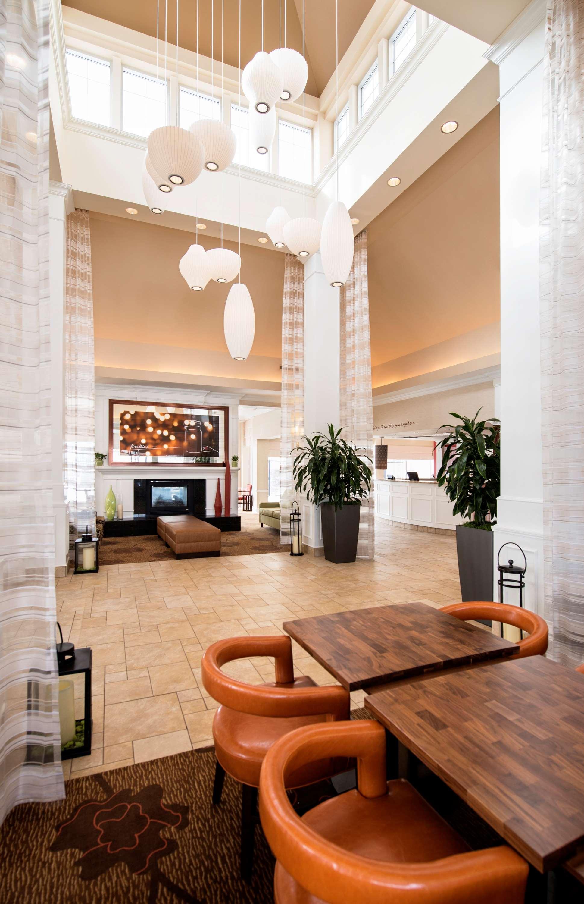 Hilton Garden Inn West Edmonton Bagian luar foto