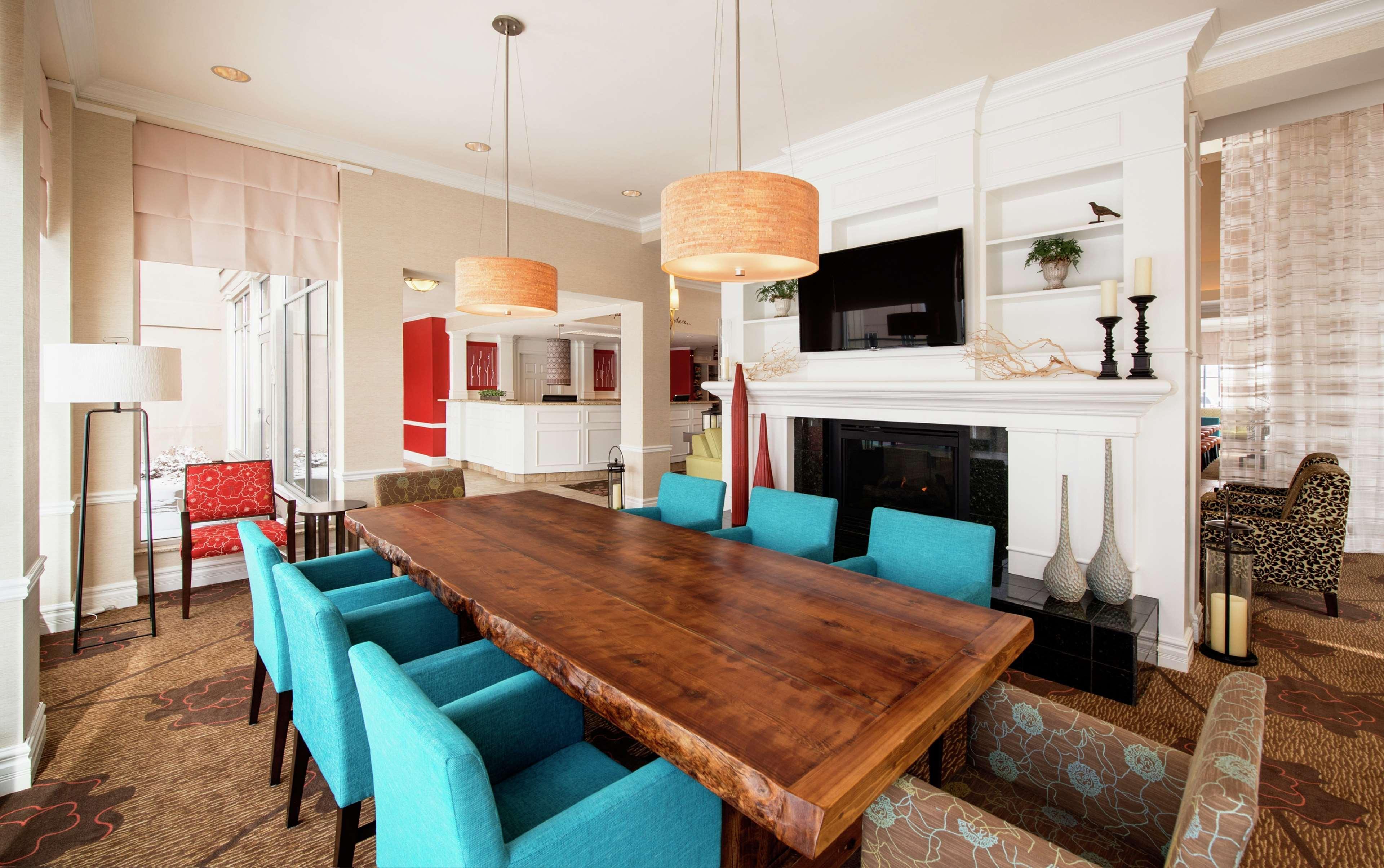 Hilton Garden Inn West Edmonton Bagian luar foto