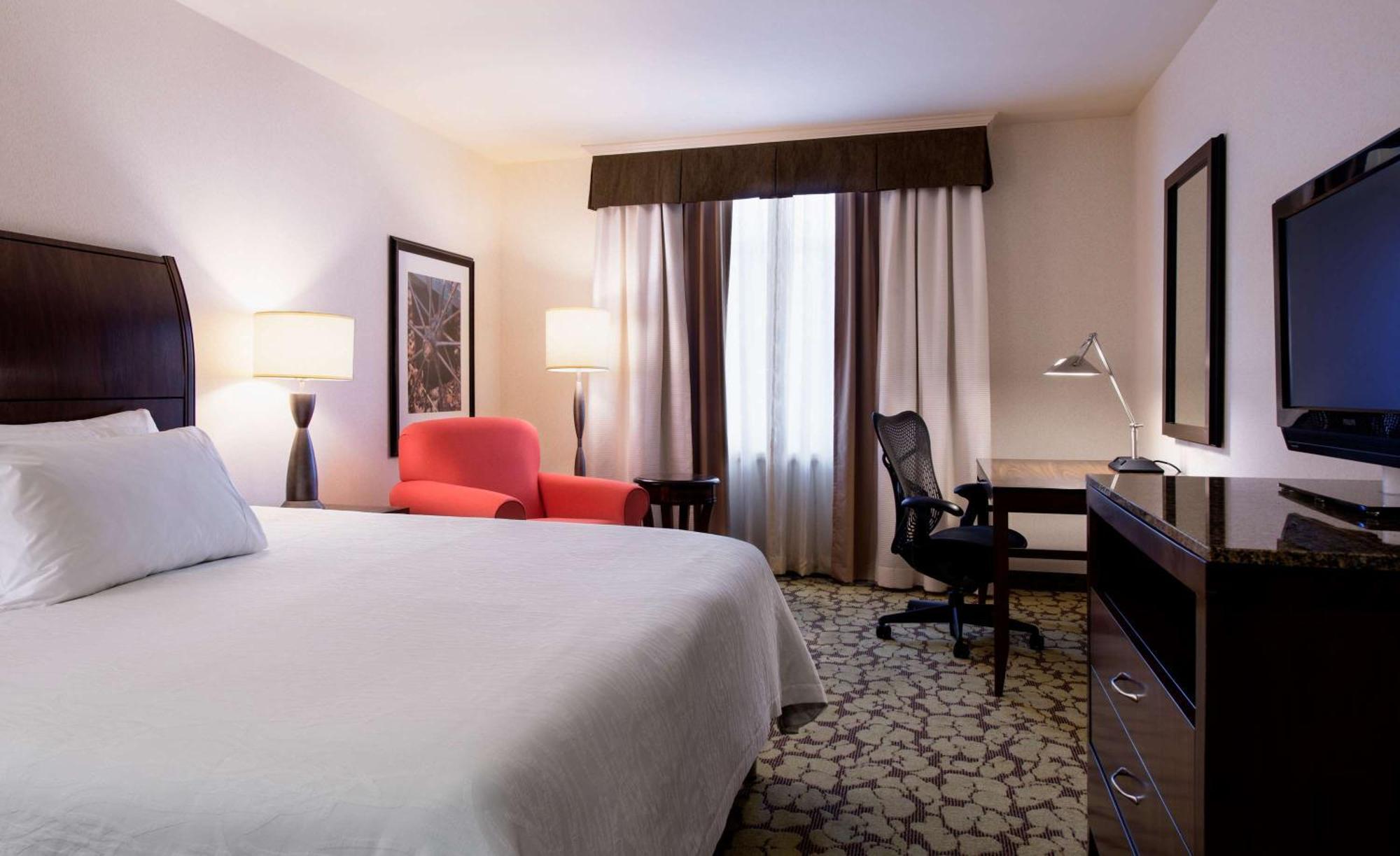 Hilton Garden Inn West Edmonton Bagian luar foto