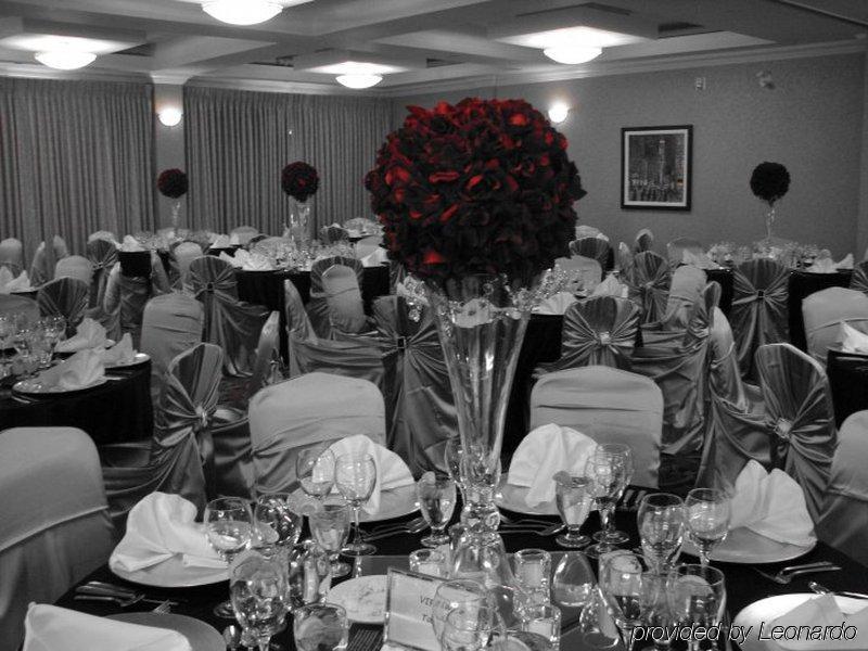 Hilton Garden Inn West Edmonton Restoran foto