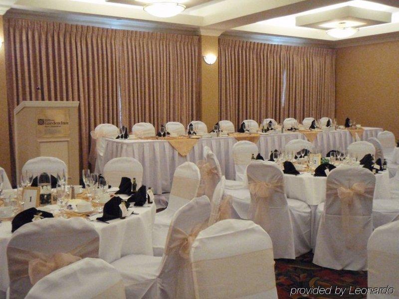 Hilton Garden Inn West Edmonton Restoran foto