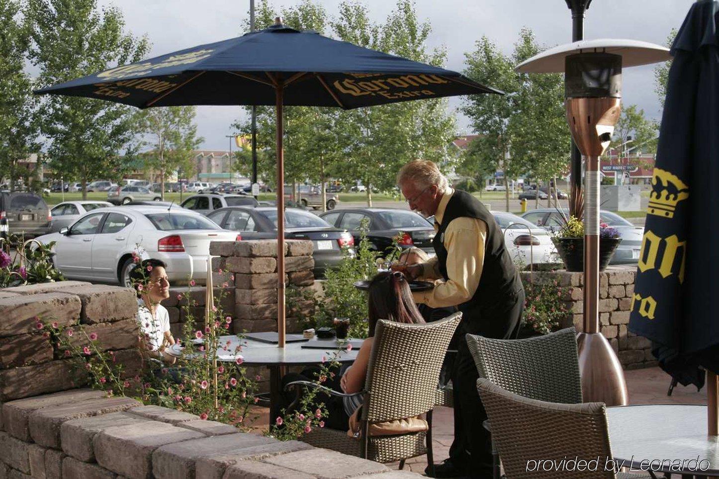 Hilton Garden Inn West Edmonton Restoran foto