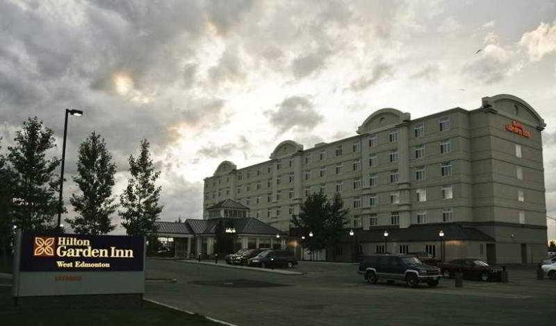 Hilton Garden Inn West Edmonton Bagian luar foto